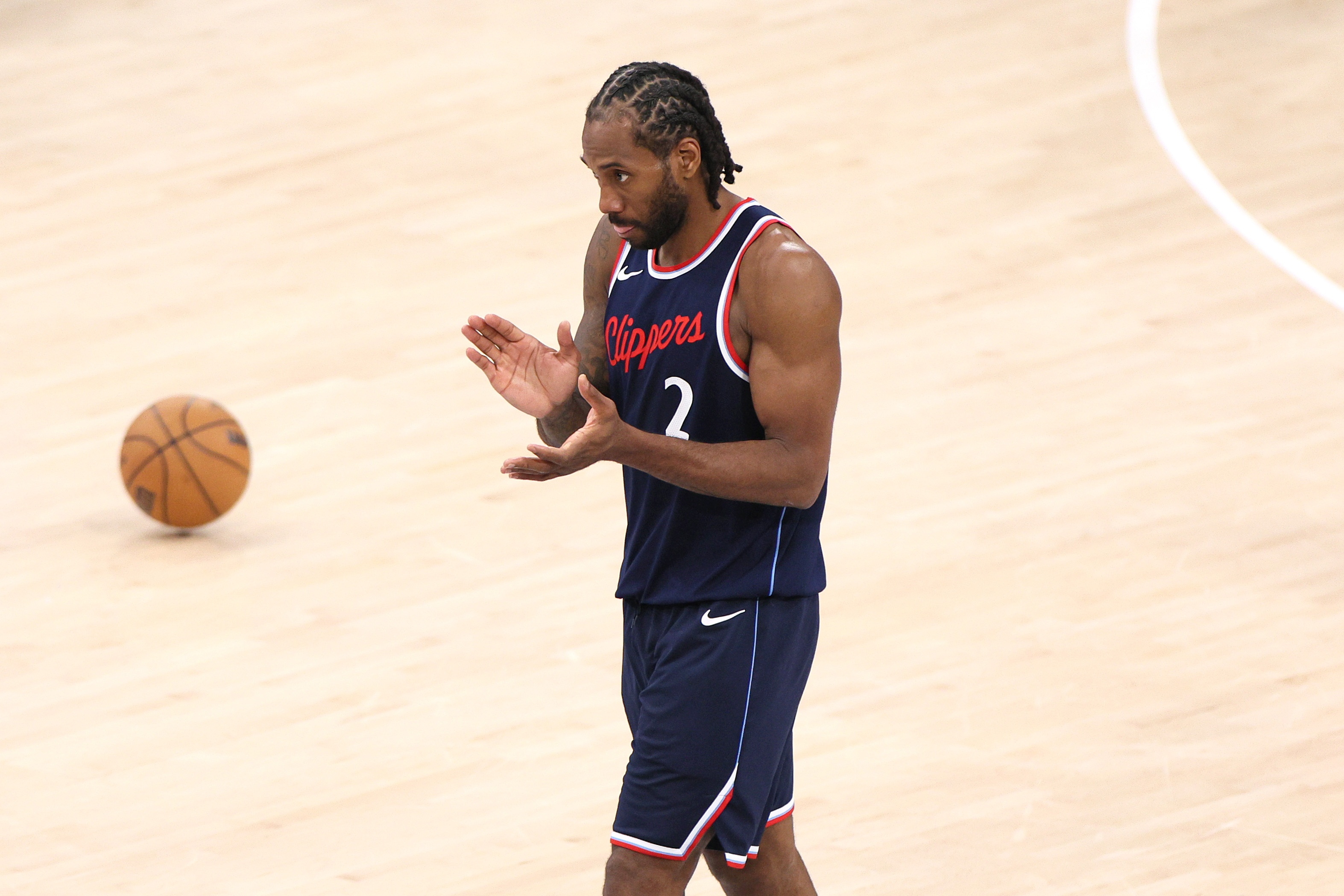 ag体育网站-杰弗森坦言NBA私下协议屡见不鲜 隐秘操作已成常态